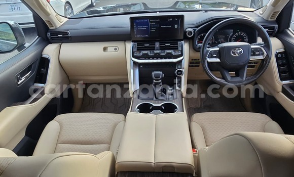 Buy Import Toyota Land Cruiser Black Car in Dar es Salaam in Dar es Salaam Buy Import Toyota Land Cruiser Black Car in Dar es Salaam in Dar es Salaam
