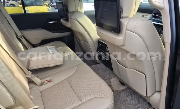 Buy Import Toyota Land Cruiser Black Car in Dar es Salaam in Dar es Salaam Buy Import Toyota Land Cruiser Black Car in Dar es Salaam in Dar es Salaam