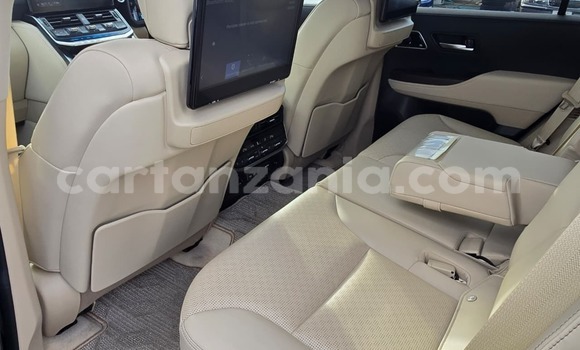 Buy Import Toyota Land Cruiser Black Car in Dar es Salaam in Dar es Salaam Buy Import Toyota Land Cruiser Black Car in Dar es Salaam in Dar es Salaam