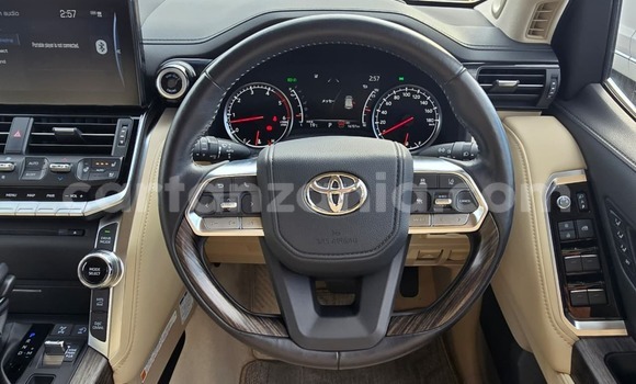 Buy Import Toyota Land Cruiser Black Car in Dar es Salaam in Dar es Salaam Buy Import Toyota Land Cruiser Black Car in Dar es Salaam in Dar es Salaam