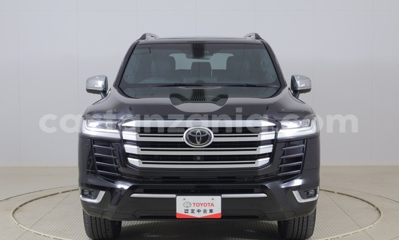 Buy Used Toyota Land Cruiser Black Car in Dar es Salaam in Dar es Salaam