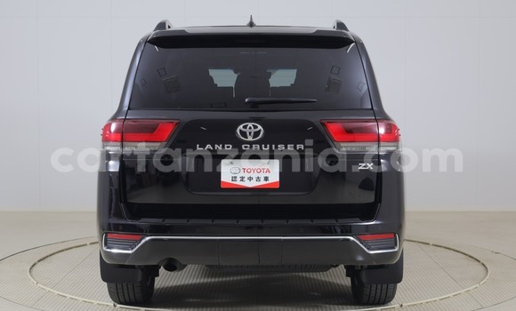 Buy Used Toyota Land Cruiser Black Car in Dar es Salaam in Dar es Salaam Buy Used Toyota Land Cruiser Black Car in Dar es Salaam in Dar es Salaam