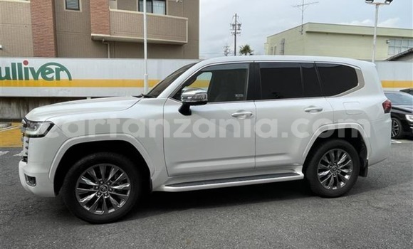 Nunua Imported Toyota Land Cruiser Beige Gari ndani ya Dar es Salaam nchini Dar es Salaam Nunua Imported Toyota Land Cruiser Beige Gari ndani ya Dar es Salaam nchini Dar es Salaam