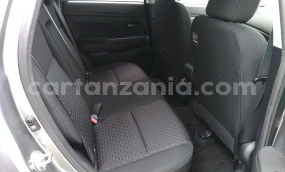 Nunua Imported Mitsubishi RVR Beige Gari ndani ya Dar es Salaam nchini Dar es Salaam Nunua Imported Mitsubishi RVR Beige Gari ndani ya Dar es Salaam nchini Dar es Salaam
