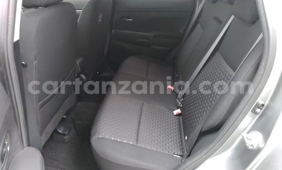 Nunua Imported Mitsubishi RVR Beige Gari ndani ya Dar es Salaam nchini Dar es Salaam Nunua Imported Mitsubishi RVR Beige Gari ndani ya Dar es Salaam nchini Dar es Salaam