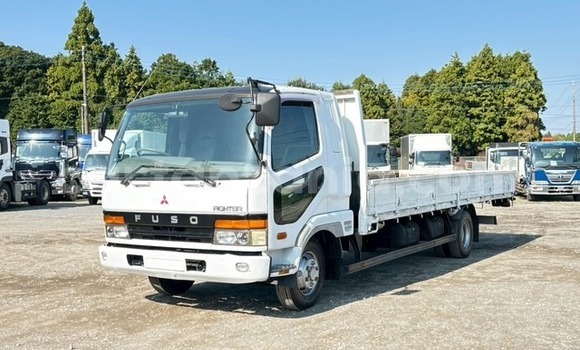 Buy Import Mitsubishi Fuso Fighter White Truck in Dar es Salaam in Dar es Salaam