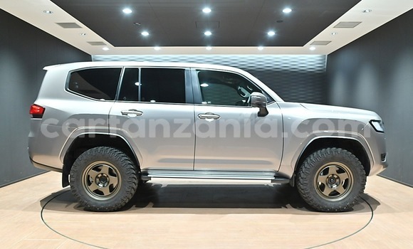Nunua Imported Toyota Land Cruiser Nyingine Gari ndani ya Dar es Salaam nchini Dar es Salaam Nunua Imported Toyota Land Cruiser Nyingine Gari ndani ya Dar es Salaam nchini Dar es Salaam