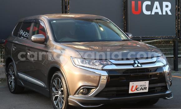 Buy Import Mitsubishi Outlander Brown Car in Dar es Salaam in Dar es Salaam