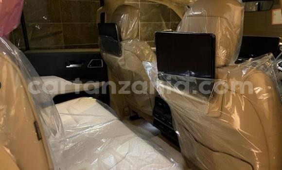 Nunua Imported Toyota Land Cruiser Nyeusi Gari ndani ya Dar es Salaam nchini Dar es Salaam Nunua Imported Toyota Land Cruiser Nyeusi Gari ndani ya Dar es Salaam nchini Dar es Salaam