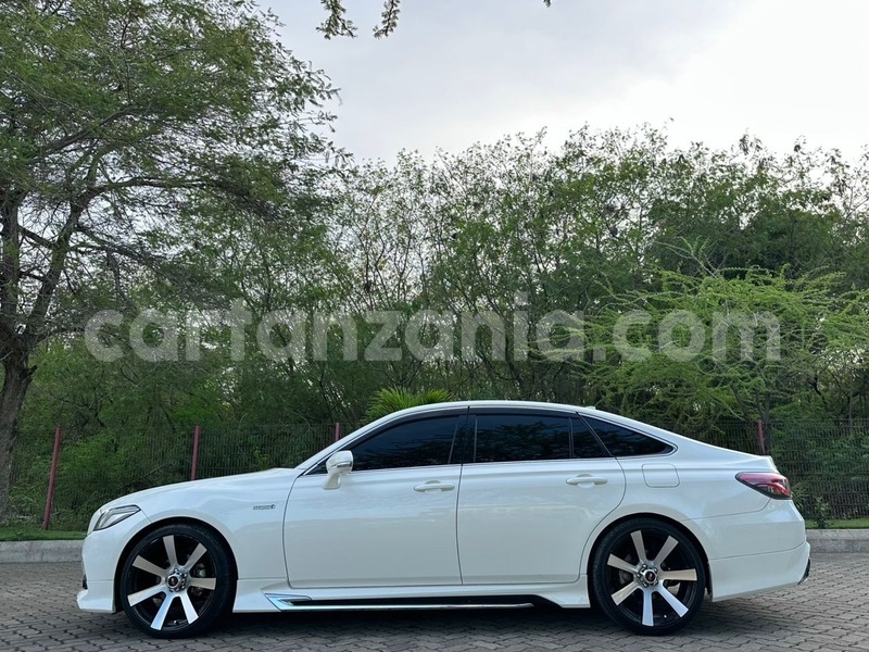 Big with watermark toyota crown dar es salaam dar es salaam 31797