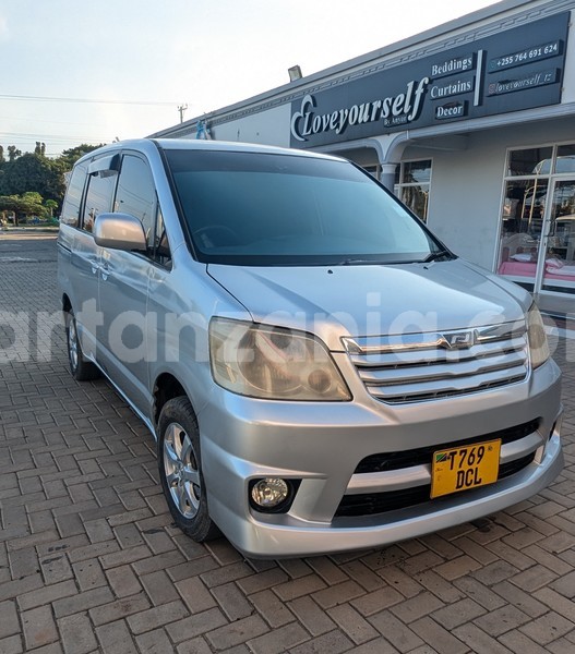 Big with watermark toyota noah dar es salaam dar es salaam 31810