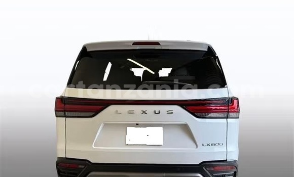 Nunua Ilio tumika Lexus LX Nyeupe Gari ndani ya Dar es Salaam nchini Dar es Salaam Nunua Ilio tumika Lexus LX Nyeupe Gari ndani ya Dar es Salaam nchini Dar es Salaam
