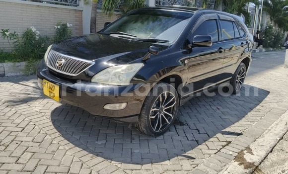Nunua Ilio tumika Toyota Harrier Nyeusi Gari ndani ya Dar es Salaam nchini Dar es Salaam Nunua Ilio tumika Toyota Harrier Nyeusi Gari ndani ya Dar es Salaam nchini Dar es Salaam