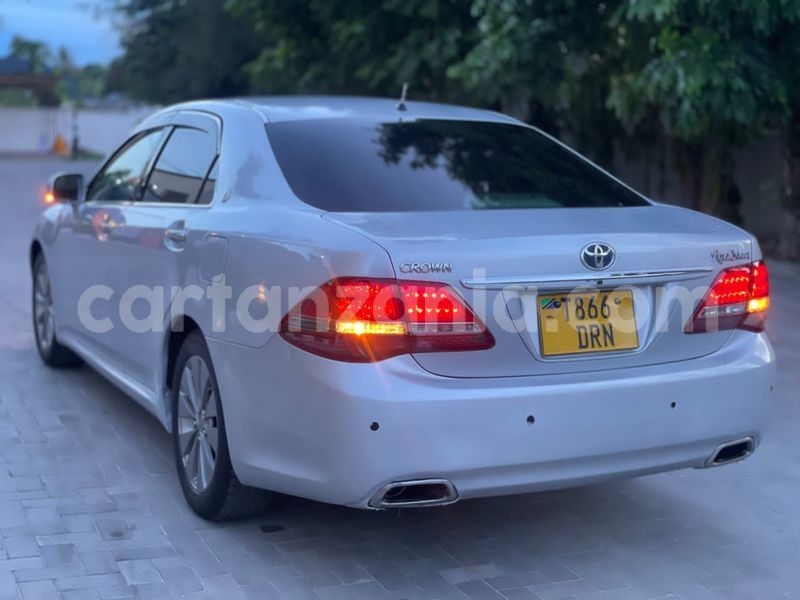 Big with watermark toyota crown dar es salaam dar es salaam 31818