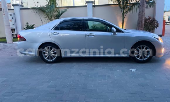 Nunua Ilio tumika Toyota Crown Fedha Gari ndani ya Dar es Salaam nchini Dar es Salaam Nunua Ilio tumika Toyota Crown Fedha Gari ndani ya Dar es Salaam nchini Dar es Salaam