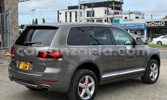 Nunua Ilio tumika Volkswagen Touareg Nyingine Gari ndani ya Dar es Salaam nchini Dar es Salaam Nunua Ilio tumika Volkswagen Touareg Nyingine Gari ndani ya Dar es Salaam nchini Dar es Salaam