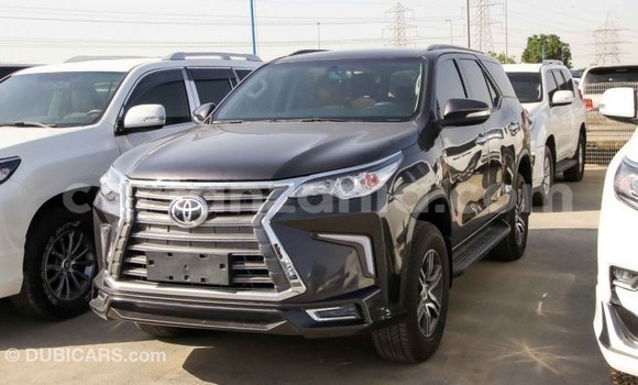 Buy Import Toyota Fortuner Other Car in Import - Dubai in Arusha Buy Import Toyota Fortuner Other Car in Import - Dubai in Arusha