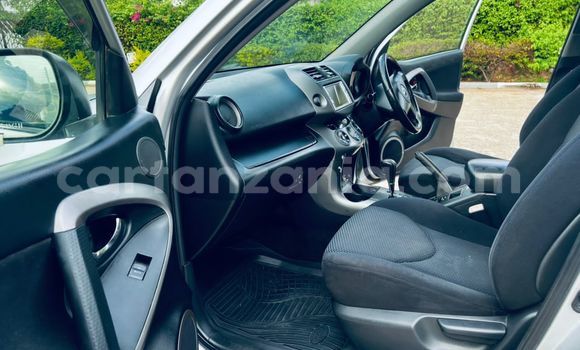 Nunua Ilio tumika Toyota RAV4 Fedha Gari ndani ya Dar es Salaam nchini Dar es Salaam Nunua Ilio tumika Toyota RAV4 Fedha Gari ndani ya Dar es Salaam nchini Dar es Salaam