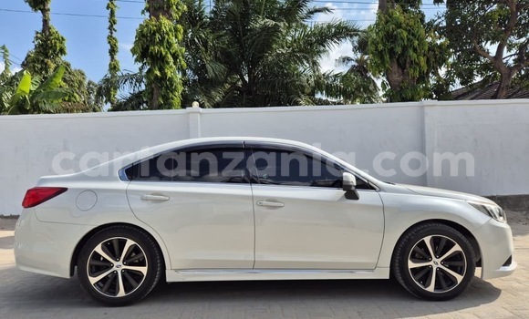 Nunua Ilio tumika Subaru Legacy Nyeupe Gari ndani ya Dar es Salaam nchini Dar es Salaam Nunua Ilio tumika Subaru Legacy Nyeupe Gari ndani ya Dar es Salaam nchini Dar es Salaam