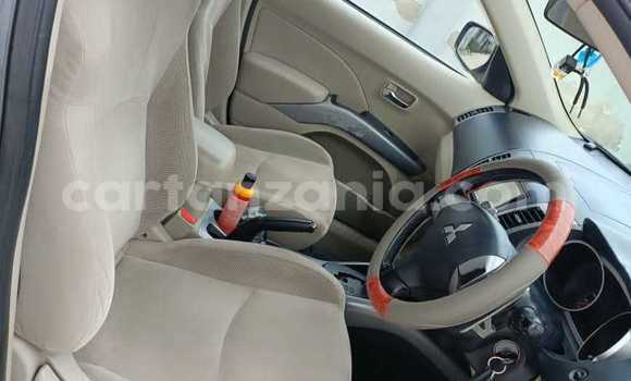 Buy Used Mitsubishi Outlander Brown Car in Dar es Salaam in Dar es Salaam Buy Used Mitsubishi Outlander Brown Car in Dar es Salaam in Dar es Salaam