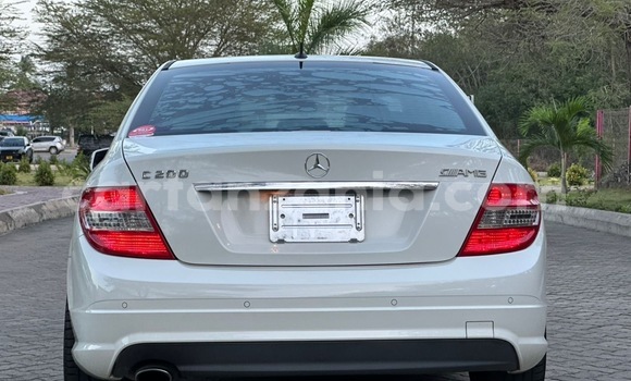 Buy Import Mercedes‒Benz C–Class White Car in Dar es Salaam in Dar es Salaam Buy Import Mercedes‒Benz C–Class White Car in Dar es Salaam in Dar es Salaam