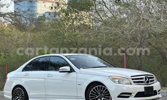 Buy Import Mercedes‒Benz C–Class White Car in Dar es Salaam in Dar es Salaam Buy Import Mercedes‒Benz C–Class White Car in Dar es Salaam in Dar es Salaam