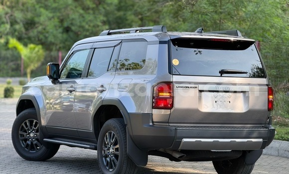 Buy Import Toyota Land Cruiser Prado Other Car in Dar es Salaam in Dar es Salaam Buy Import Toyota Land Cruiser Prado Other Car in Dar es Salaam in Dar es Salaam