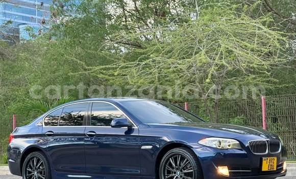 Buy Used BMW 3–Series Blue Car in Dar es Salaam in Dar es Salaam Buy Used BMW 3–Series Blue Car in Dar es Salaam in Dar es Salaam