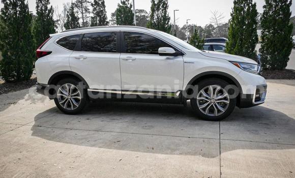 Buy Used Honda CR–V White Car in Dar es Salaam in Dar es Salaam Buy Used Honda CR–V White Car in Dar es Salaam in Dar es Salaam
