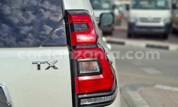 Buy Import Toyota Land Cruiser Prado White Car in Import - Dubai in Arusha Buy Import Toyota Land Cruiser Prado White Car in Import - Dubai in Arusha