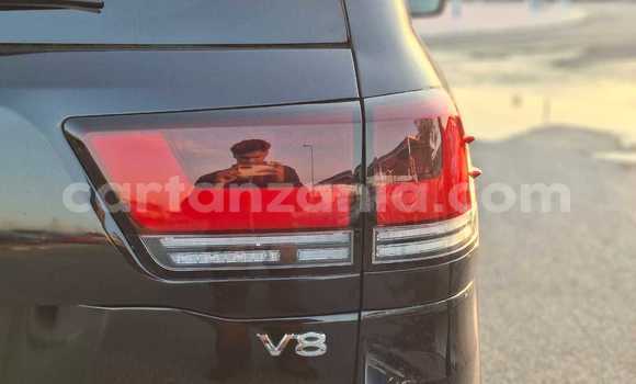 Buy Import Toyota Land Cruiser Black Car in Import - Dubai in Arusha Buy Import Toyota Land Cruiser Black Car in Import - Dubai in Arusha