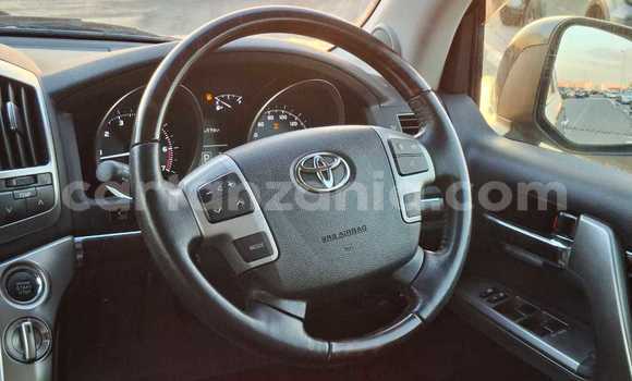 Buy Import Toyota Land Cruiser Black Car in Import - Dubai in Arusha Buy Import Toyota Land Cruiser Black Car in Import - Dubai in Arusha