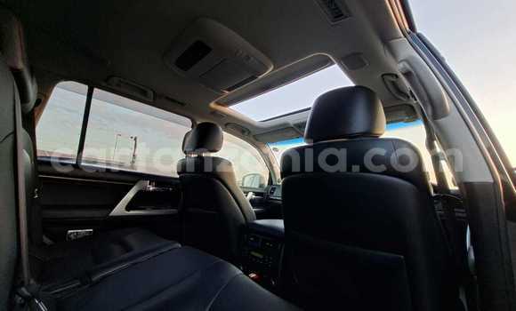 Buy Import Toyota Land Cruiser Black Car in Import - Dubai in Arusha Buy Import Toyota Land Cruiser Black Car in Import - Dubai in Arusha