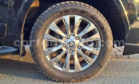 Buy Import Toyota Land Cruiser Black Car in Import - Dubai in Arusha Buy Import Toyota Land Cruiser Black Car in Import - Dubai in Arusha