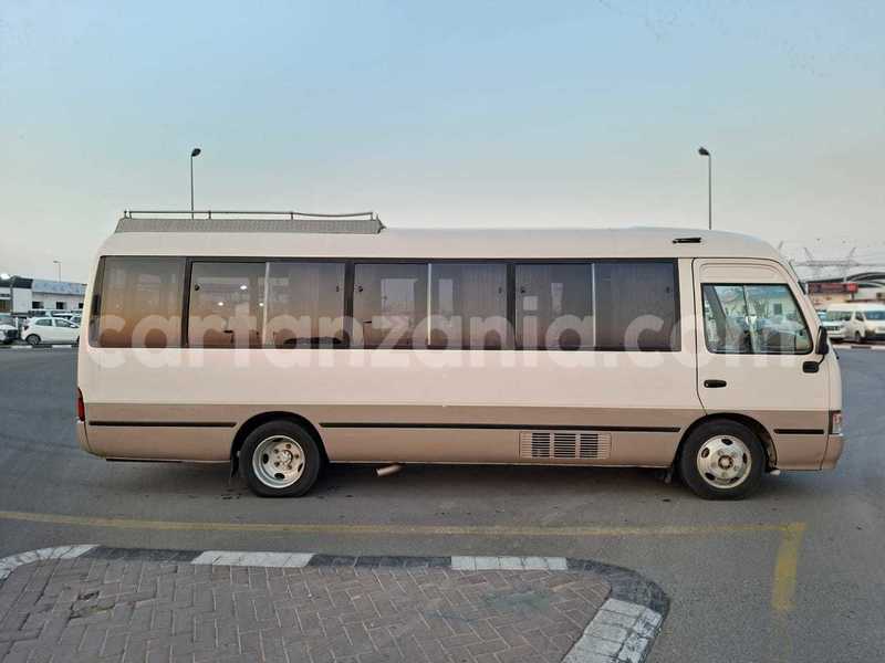 Big with watermark toyota coaster arusha import dubai 31882