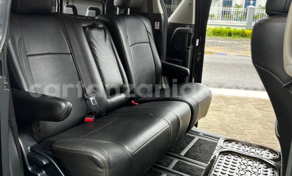 Buy Used Toyota Vellfire Other Car in Dar es Salaam in Dar es Salaam Buy Used Toyota Vellfire Other Car in Dar es Salaam in Dar es Salaam