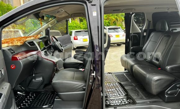 Buy Used Toyota Vellfire Other Car in Dar es Salaam in Dar es Salaam Buy Used Toyota Vellfire Other Car in Dar es Salaam in Dar es Salaam