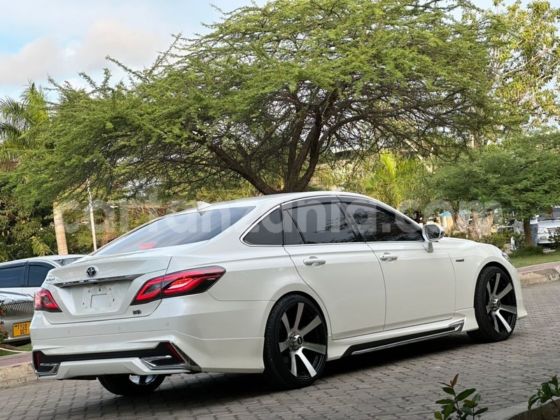 Big with watermark toyota crown dar es salaam dar es salaam 31889