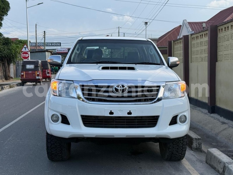 Big with watermark toyota hilux dar es salaam dar es salaam 31900