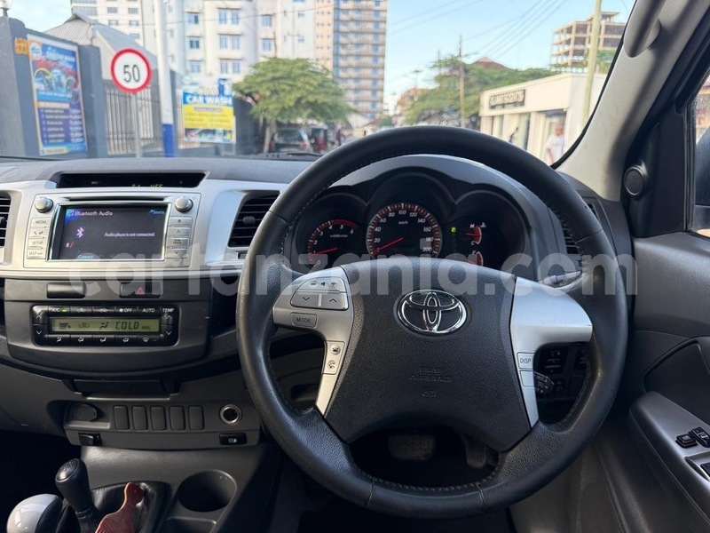 Big with watermark toyota hilux dar es salaam dar es salaam 31900