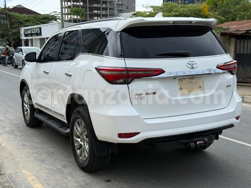 Big with watermark toyota fortuner dar es salaam dar es salaam 31901