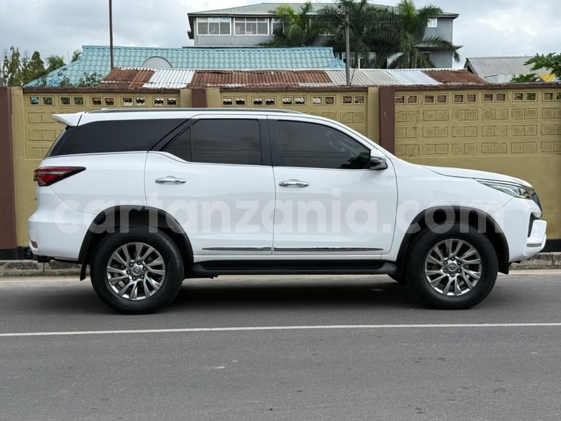 Big with watermark toyota fortuner dar es salaam dar es salaam 31901