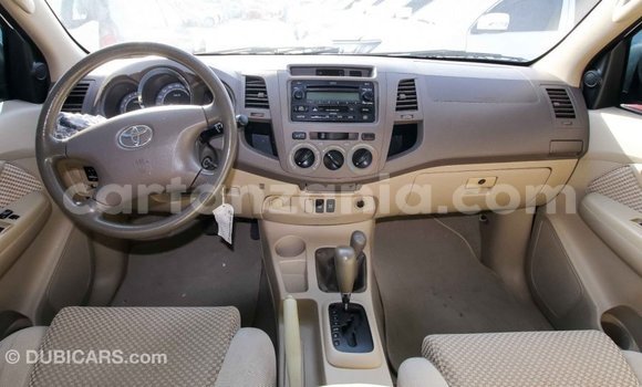 Buy Import Toyota Fortuner White Car in Import - Dubai in Arusha Buy Import Toyota Fortuner White Car in Import - Dubai in Arusha