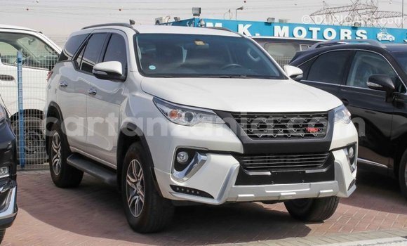 Buy Import Toyota Fortuner White Car in Import - Dubai in Arusha Buy Import Toyota Fortuner White Car in Import - Dubai in Arusha