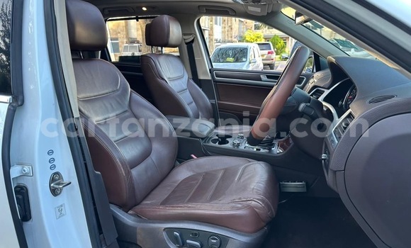 Buy Import Volkswagen Touareg White Car in Dar es Salaam in Dar es Salaam Buy Import Volkswagen Touareg White Car in Dar es Salaam in Dar es Salaam