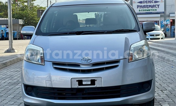Buy Import Toyota Passo Sette Silver Car in Dar es Salaam in Dar es Salaam Buy Import Toyota Passo Sette Silver Car in Dar es Salaam in Dar es Salaam