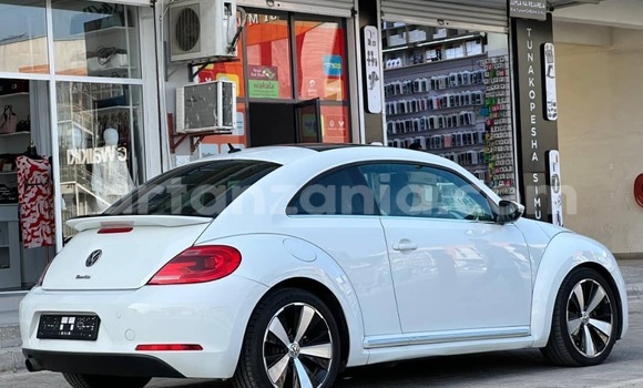 Buy Import Volkswagen Beetle White Car in Dar es Salaam in Dar es Salaam Buy Import Volkswagen Beetle White Car in Dar es Salaam in Dar es Salaam
