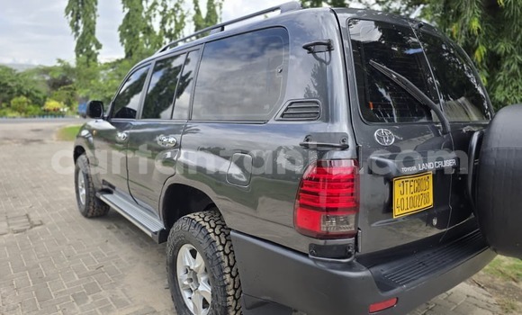 Nunua Ilio tumika Toyota Land Cruiser Nyingine Gari ndani ya Dar es Salaam nchini Dar es Salaam Nunua Ilio tumika Toyota Land Cruiser Nyingine Gari ndani ya Dar es Salaam nchini Dar es Salaam
