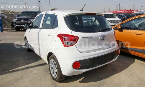 Buy Import Hyundai i10 White Car in Import - Dubai in Arusha Buy Import Hyundai i10 White Car in Import - Dubai in Arusha