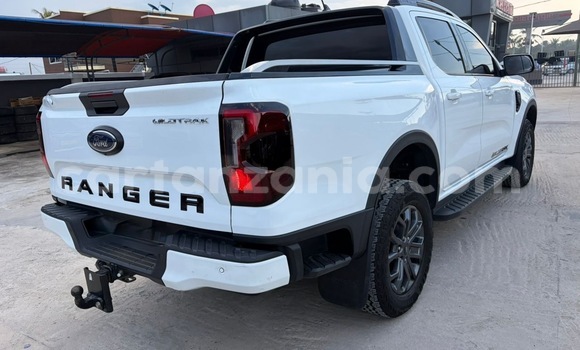 Nunua Imported Ford Ranger Nyeupe Gari ndani ya Dar es Salaam nchini Dar es Salaam Nunua Imported Ford Ranger Nyeupe Gari ndani ya Dar es Salaam nchini Dar es Salaam